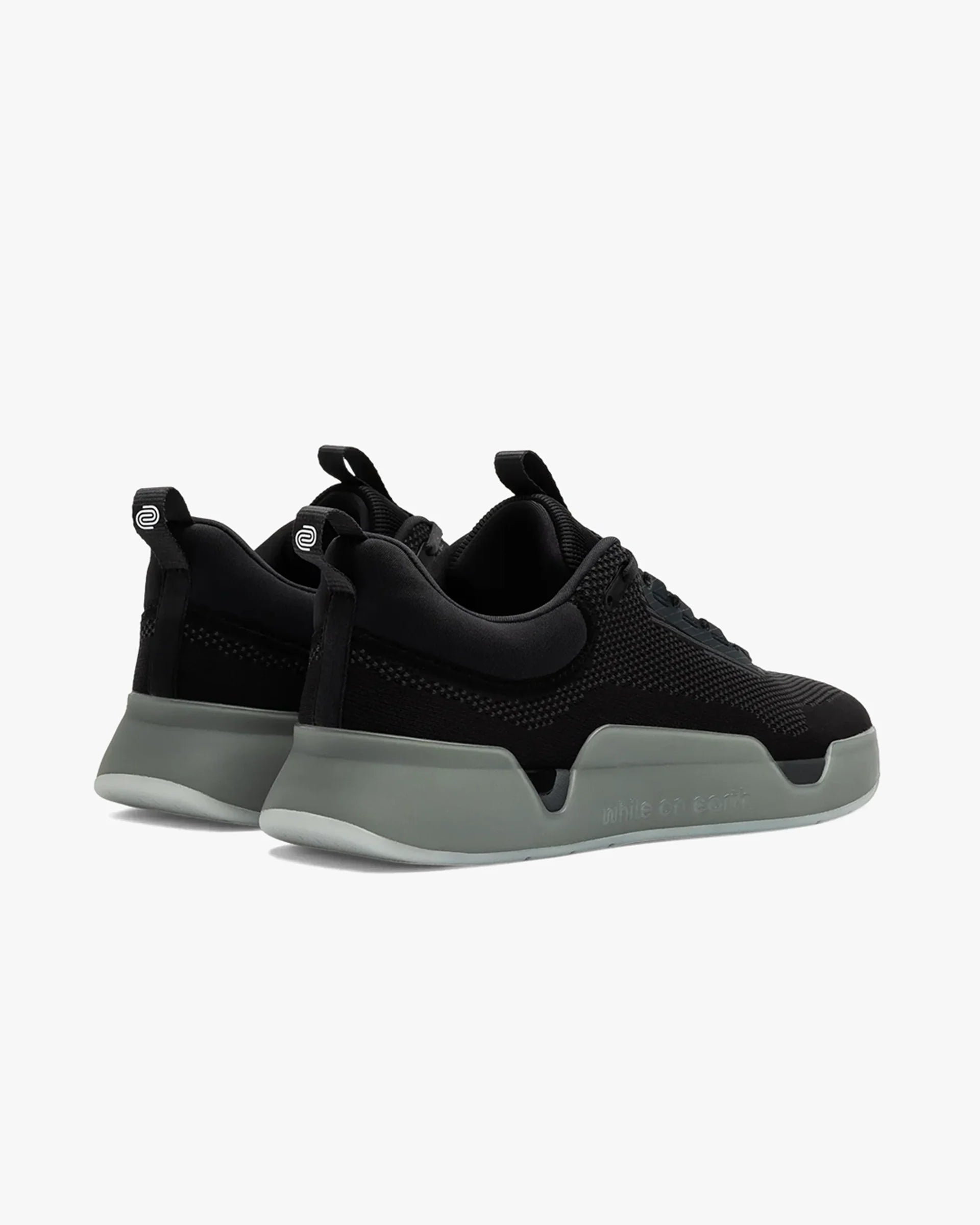 WOE MOVE TRAINER BLACK/MOON - Sole Therapy