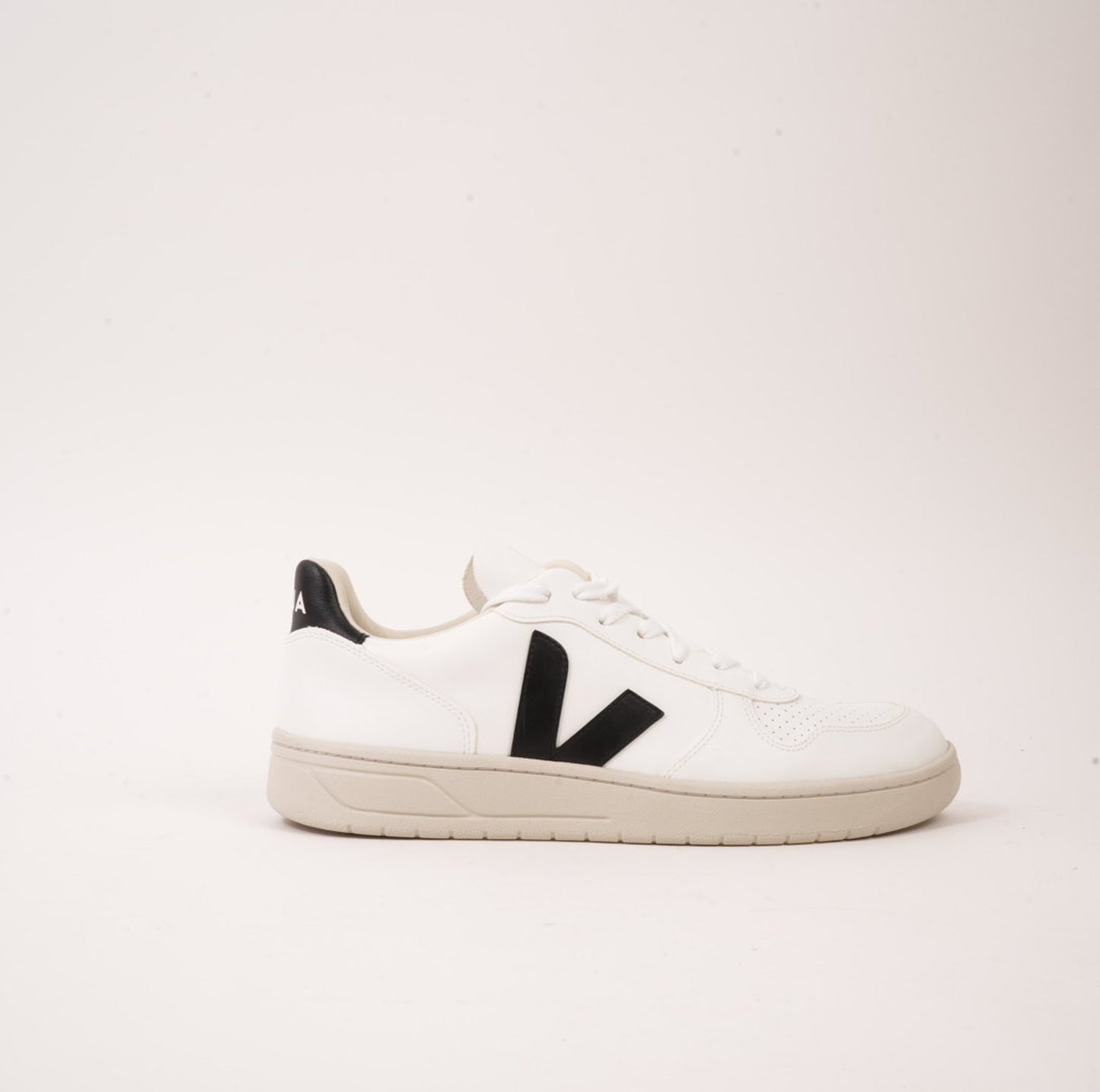 VEJA MENS SNEAKERS-VX0702901 WHITE BLACK