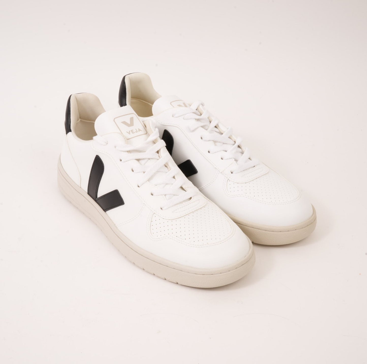 VEJA MENS SNEAKERS-VX0702901 WHITE BLACK