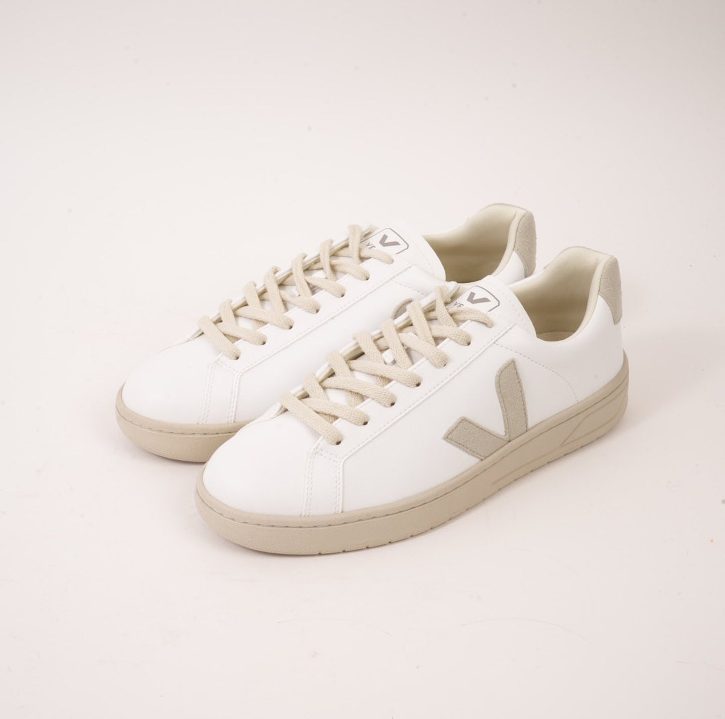 VEJA WOMENS SNEAKERS-UC0703134 WHITE NATURAL