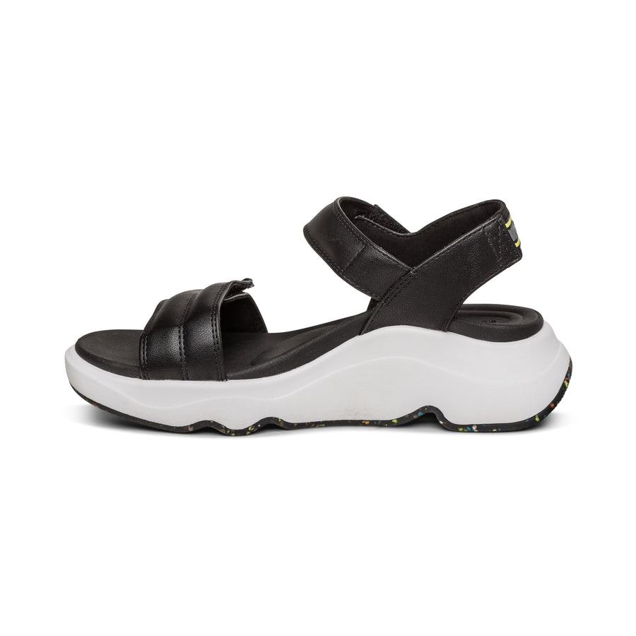 Aetrex Whit Water-Friendly Sport Sandal Black (LSDATXSS300W)